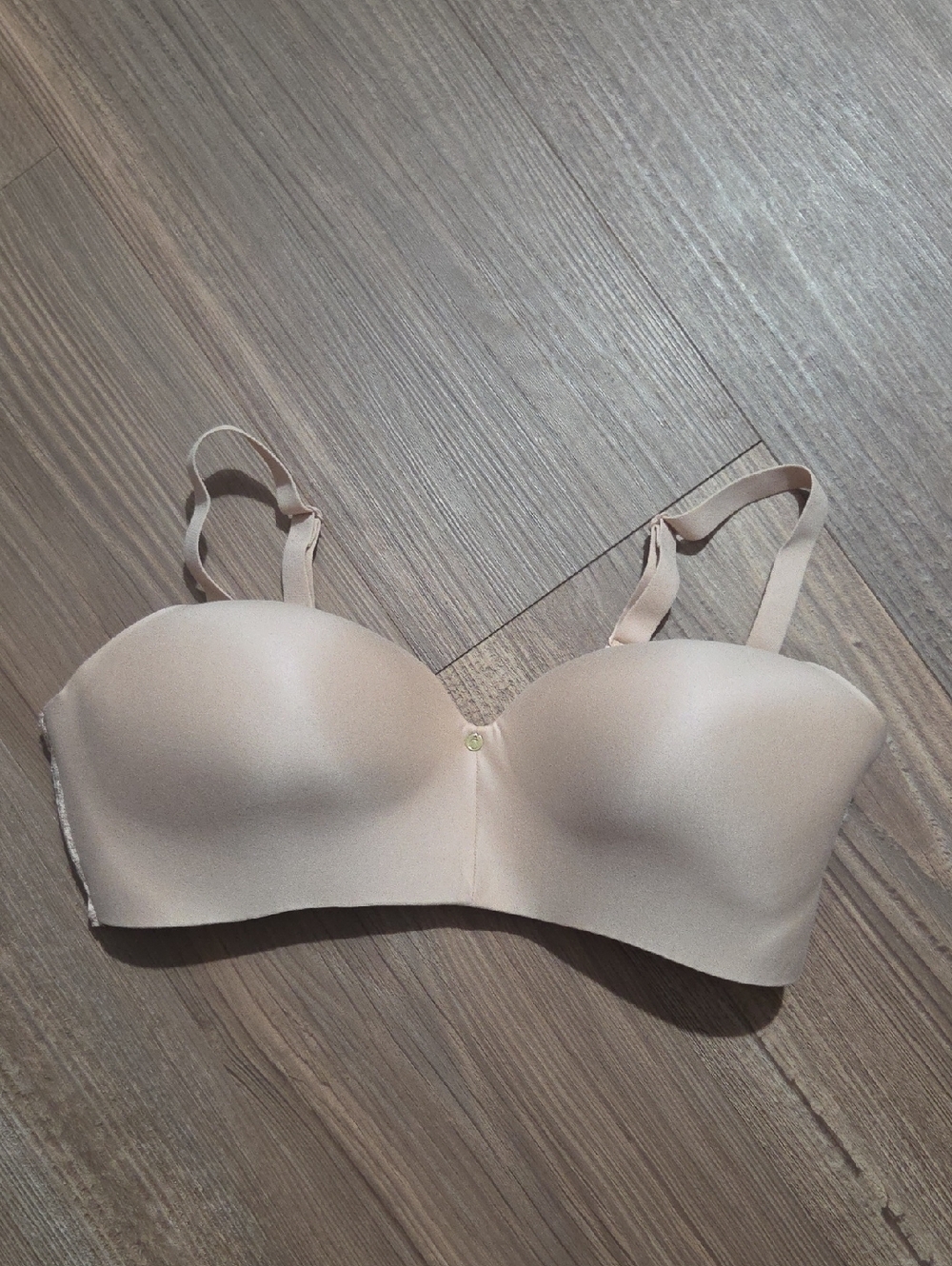 Chantelle Smooth T-Shirt Bra — Nude